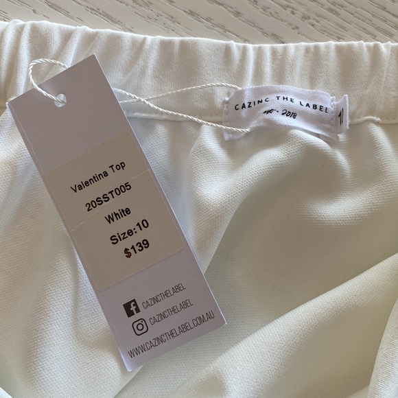 💖 CAZNC THE LABEL - White One Shoulder Top💖 - Picture 10 of 16